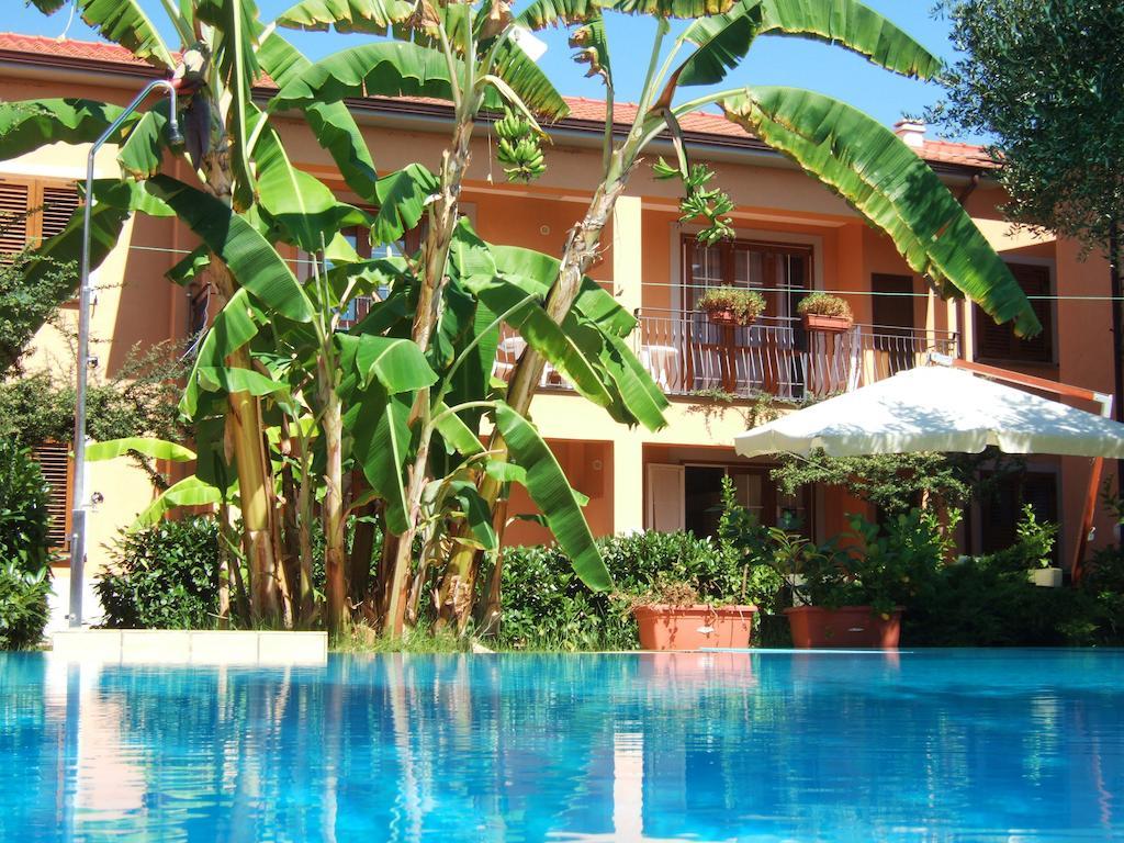 Residence Villa Andrea มารีนาดีกาเมโรตา ภายนอก รูปภาพ